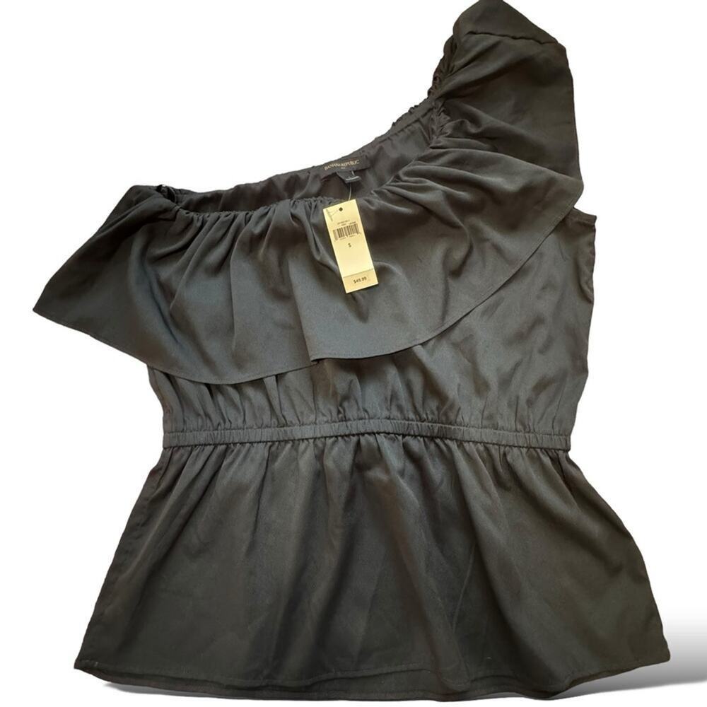 Banana Republic Small Off shoulder Ruffled Top - Picture 7 of 15